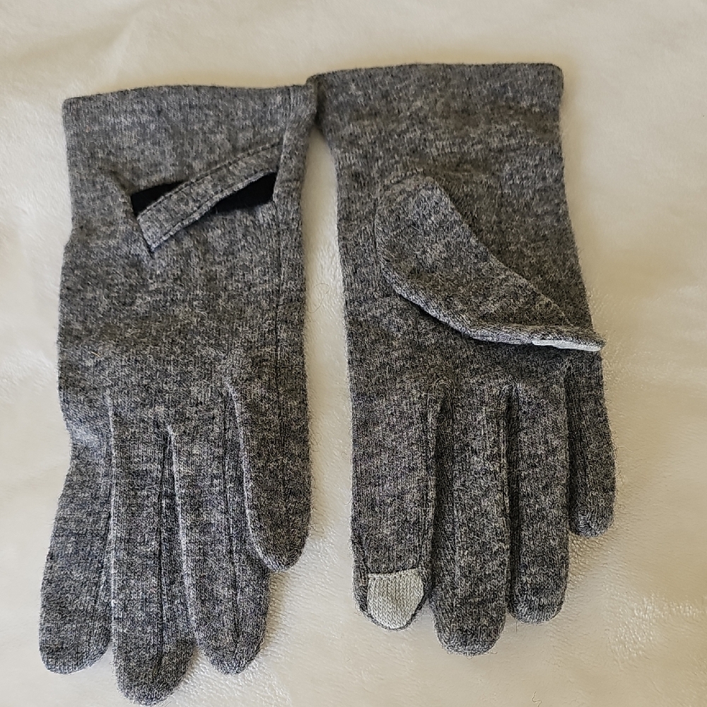 Gray Women's Gloves